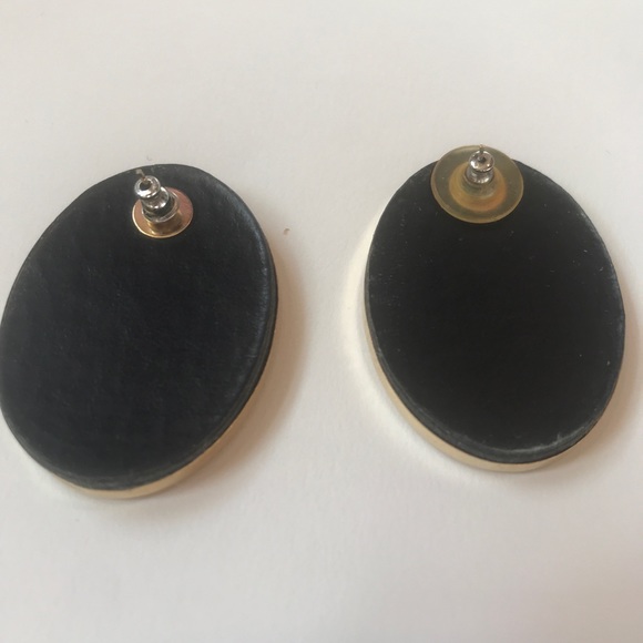 Vintage 80s Earrings, Leather or Vegan Leather Oval Gold Purple Orange Pink Blue - Picture 4 of 7